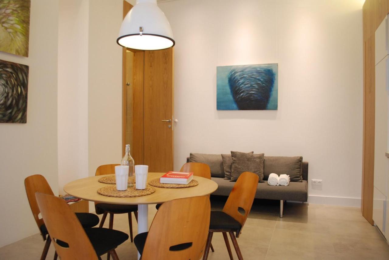 Stylish Studios Apartment In The City Center With Air Conditioning Budapest Exterior photo